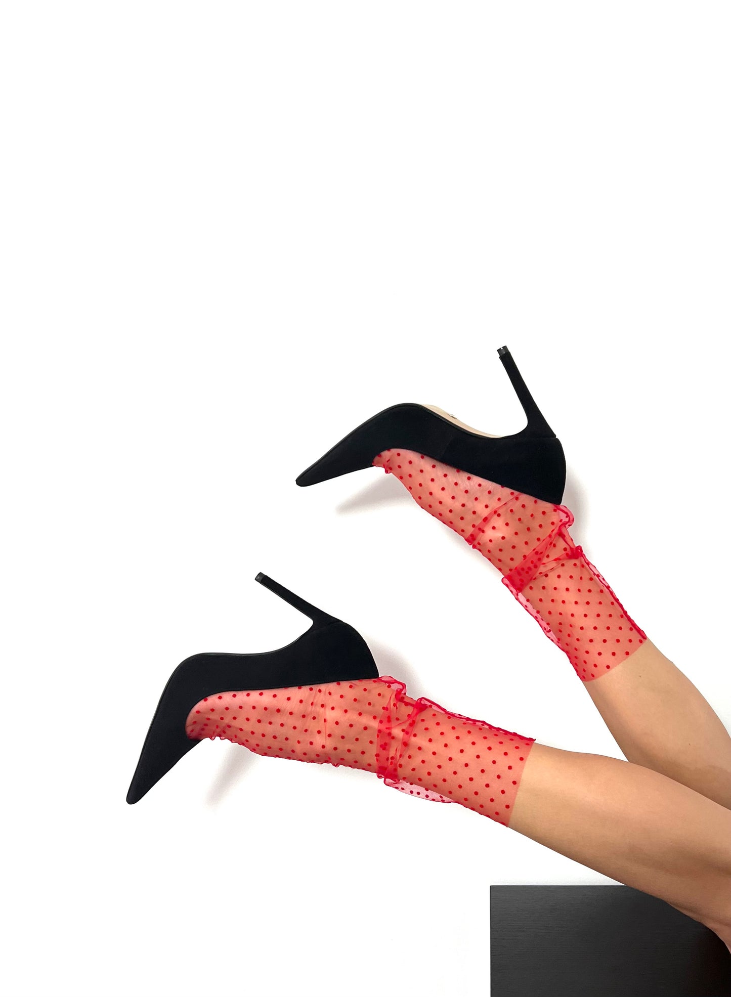 Raudonod su taškeliais