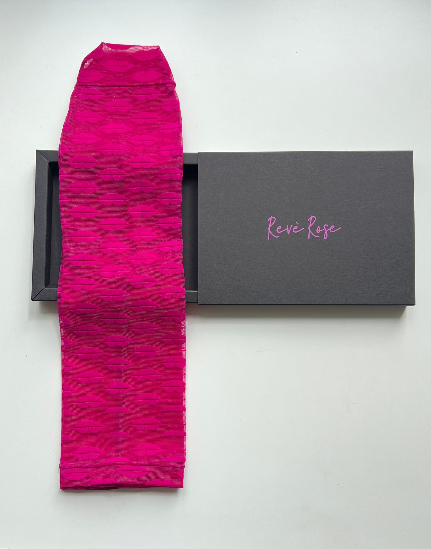 Kojinaitės Ciklameninės lūpytės